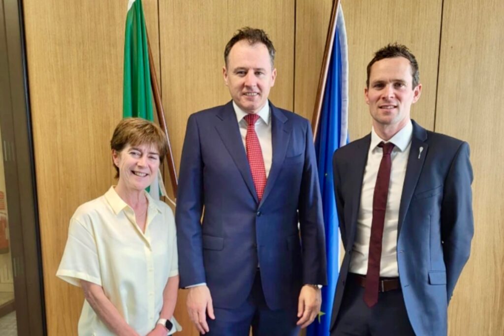 Squash Ireland hold productive meeting with Sports Minister Charlie McConalogue